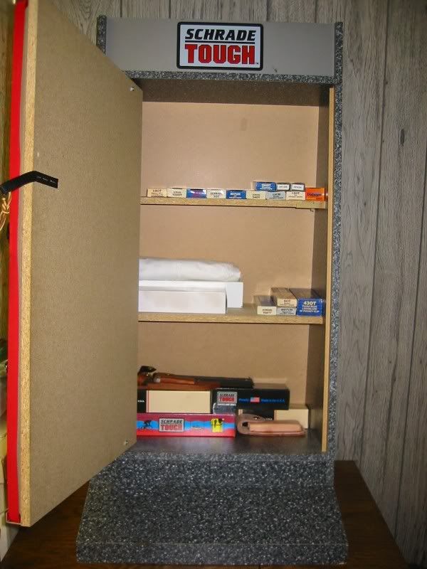 display1.jpg