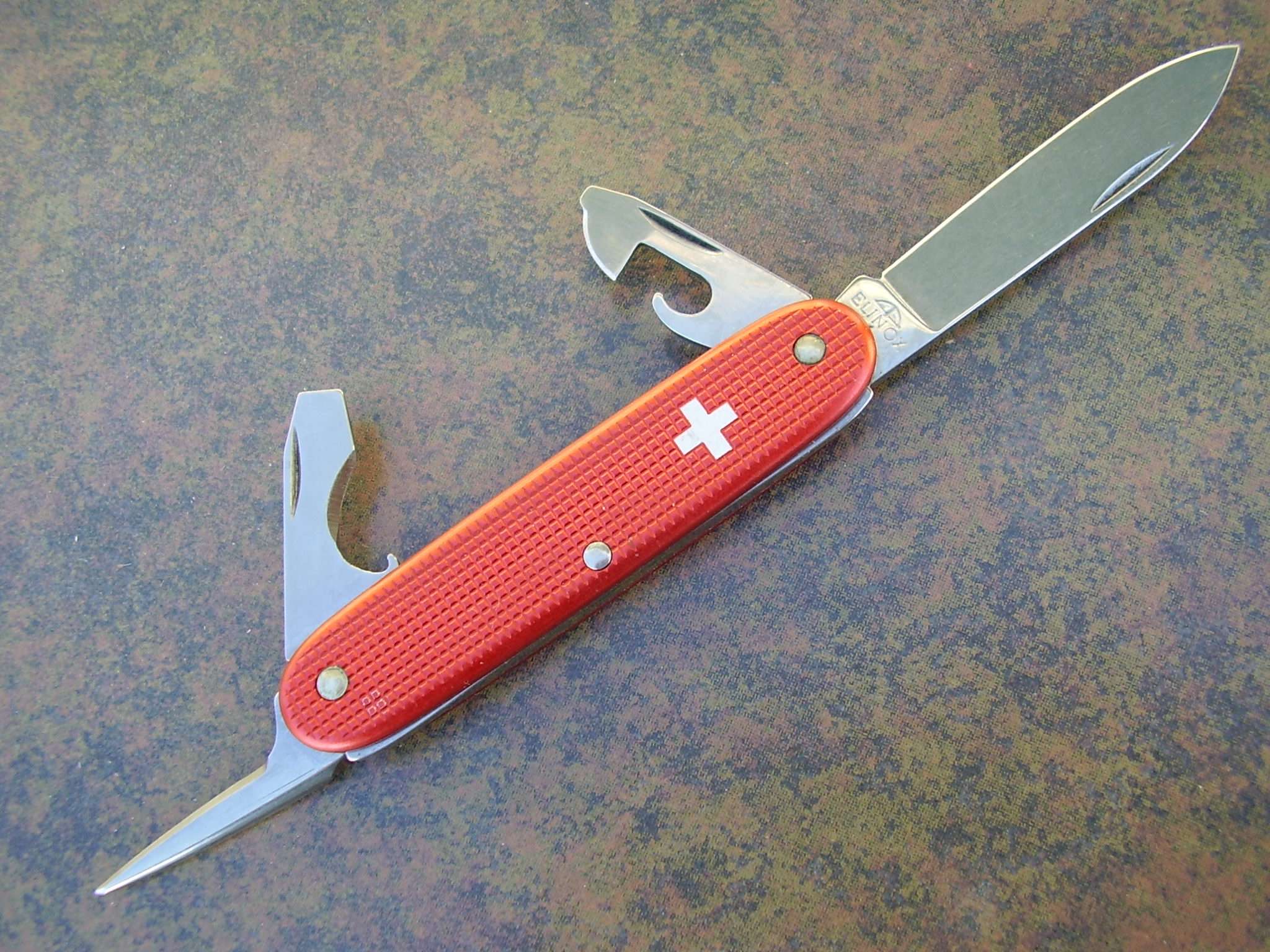 ZAksW7.jpg