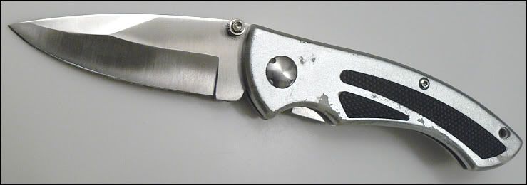 First_Knife_1.jpg
