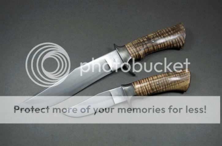 RogerKnives_1.jpg