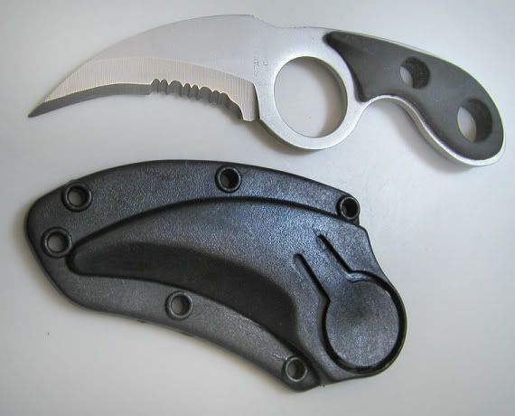 NeckKnife_1.jpg