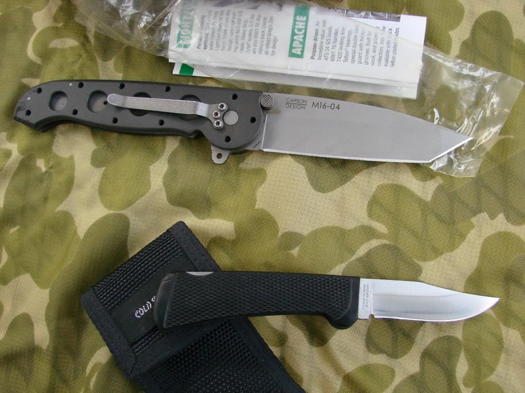 Gripsandknives008.jpg