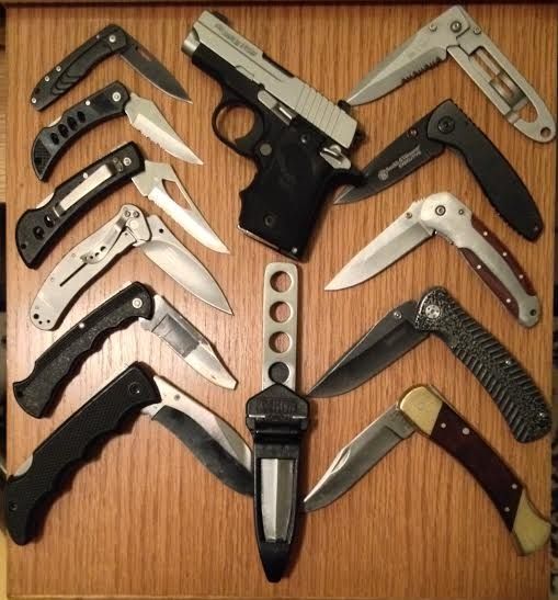 CARRY_zps6oairhkd.jpg