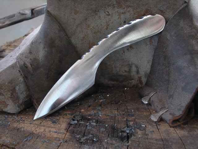 For_SaleBlade-Forum_7-2.jpg
