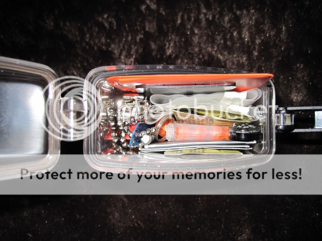 necksurvivalkit009.jpg