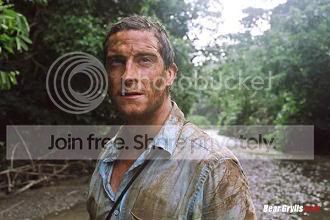 bear_grylls_in_jungle.jpg