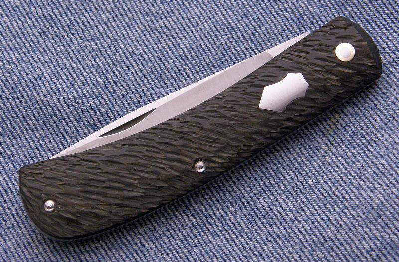 kh-khnutblakpchsd-1.jpg