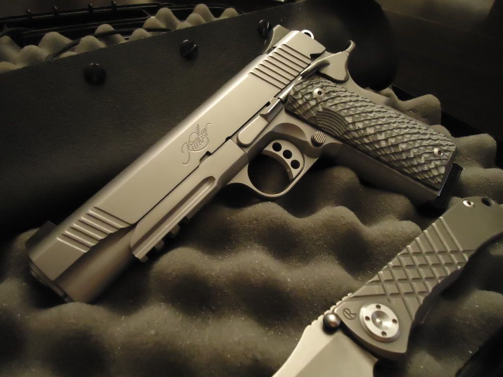 Knifepics3-5-2011107.jpg
