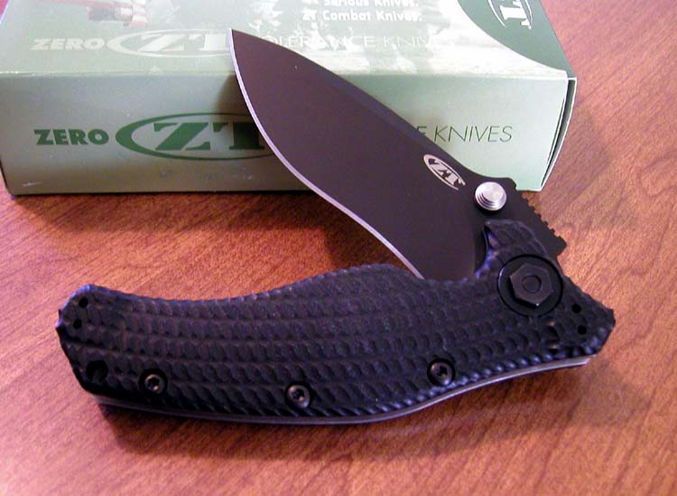 ZT-0200-Zero-Tolerance-Military-Folder-Knife.jpg