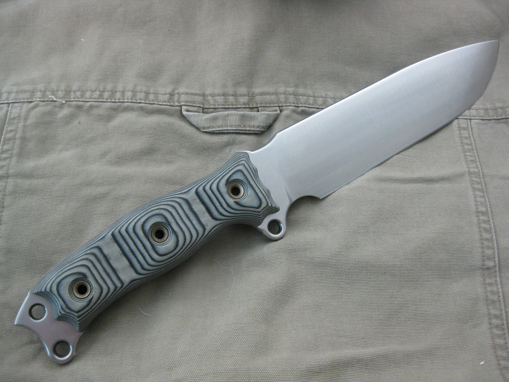 Busse_NMSFNO_MagWRedLiner_004.jpg