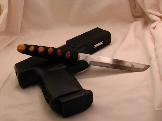 Knifeshop077.jpg