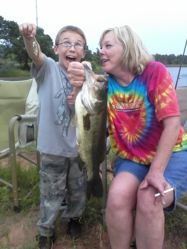CadenandMomBass.jpg
