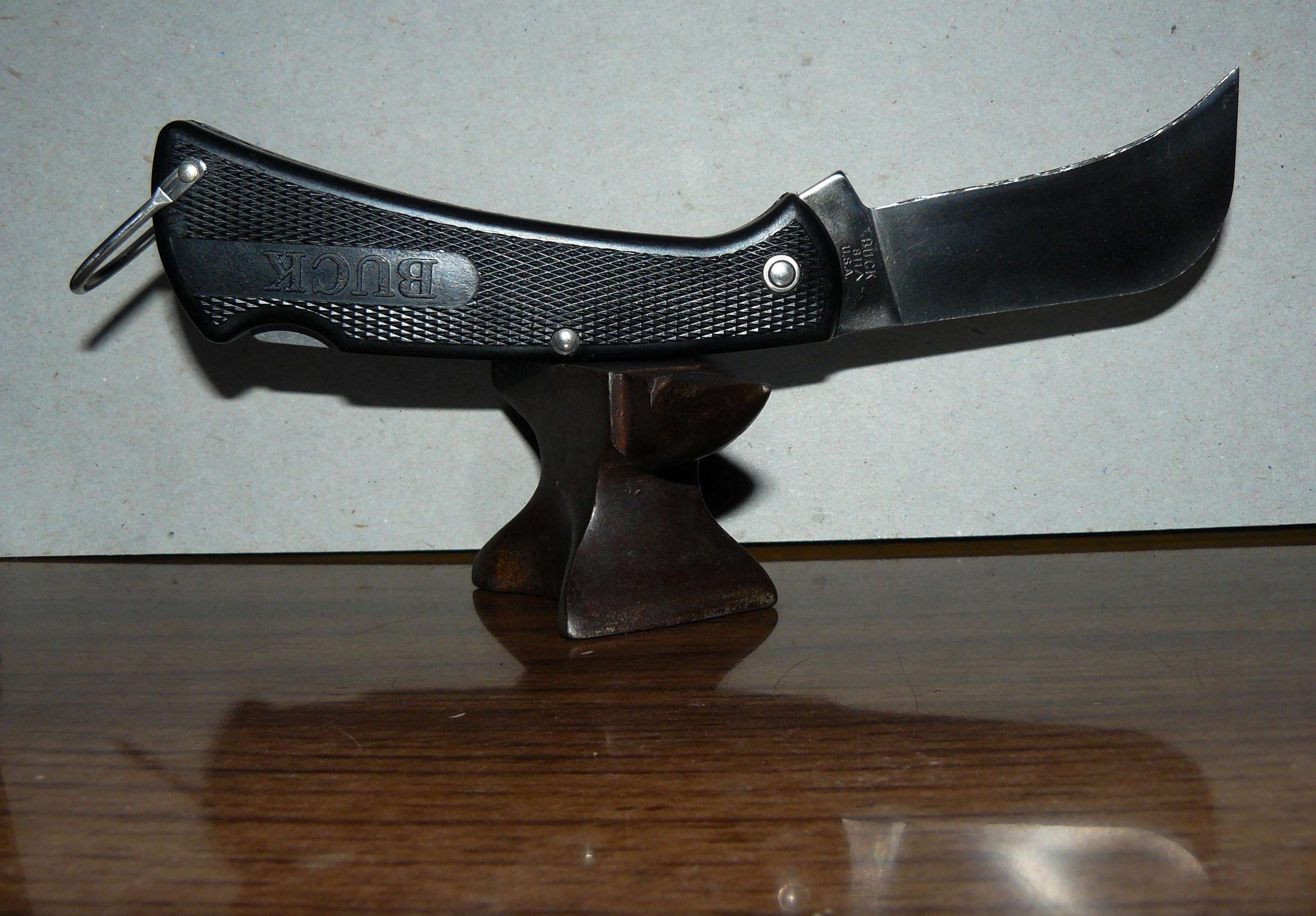 buckhawksbilllockback81.jpg