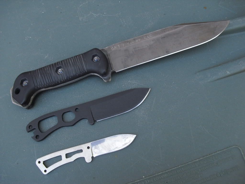 BeckerknivesSept3rd2011002.jpg