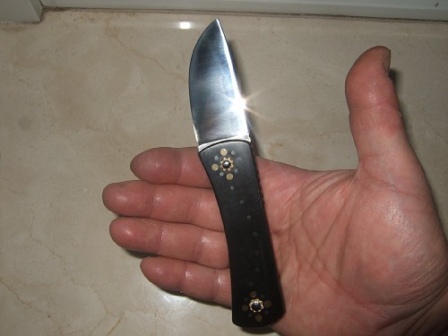 FFInHand-vi.jpg