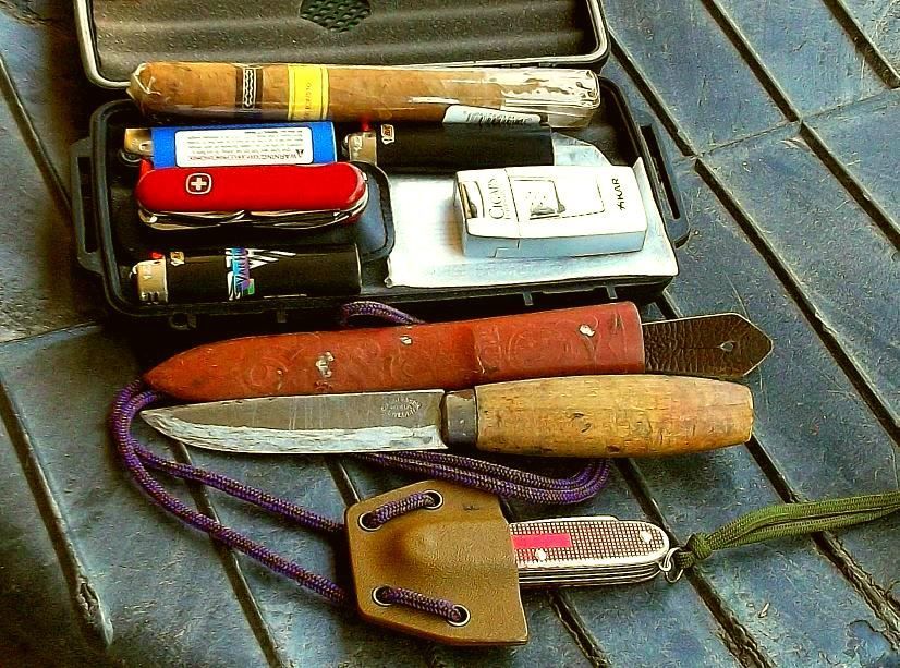 Sunday%20EDC%20on%20the%20porch_zpswdrx4v2o.jpg