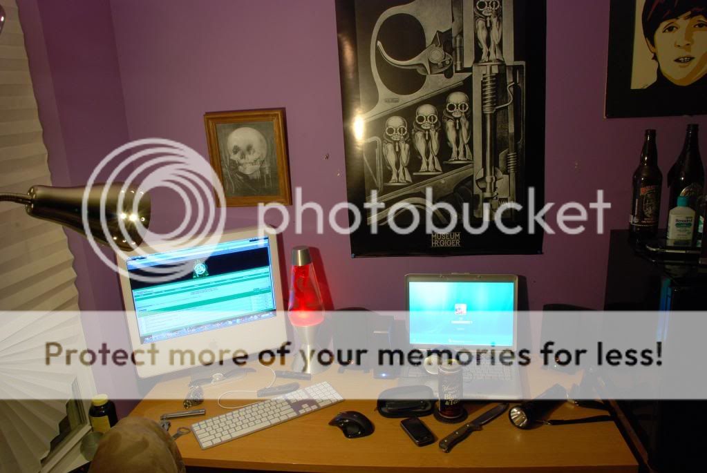 desk.jpg