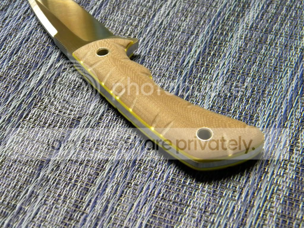 11-18-2011KITHknifeModel4MiniHunter22.jpg
