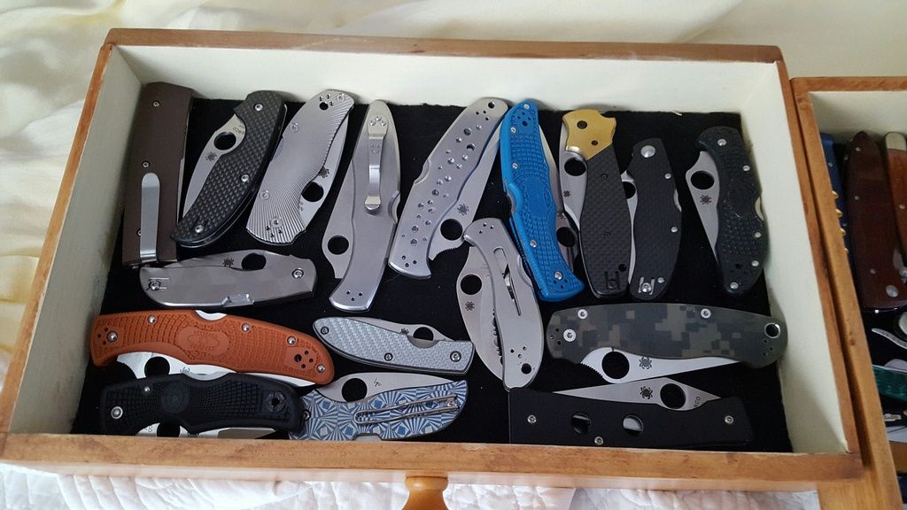 Knife%20drawer%202_zpsemzd0q3m.jpg