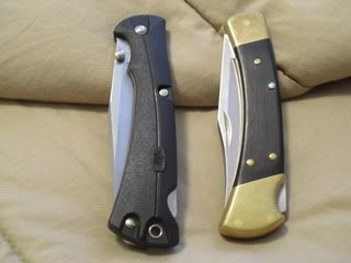 Buck110486LBknives006.jpg