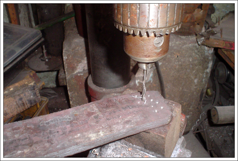 stainlessspoonmaking15.jpg