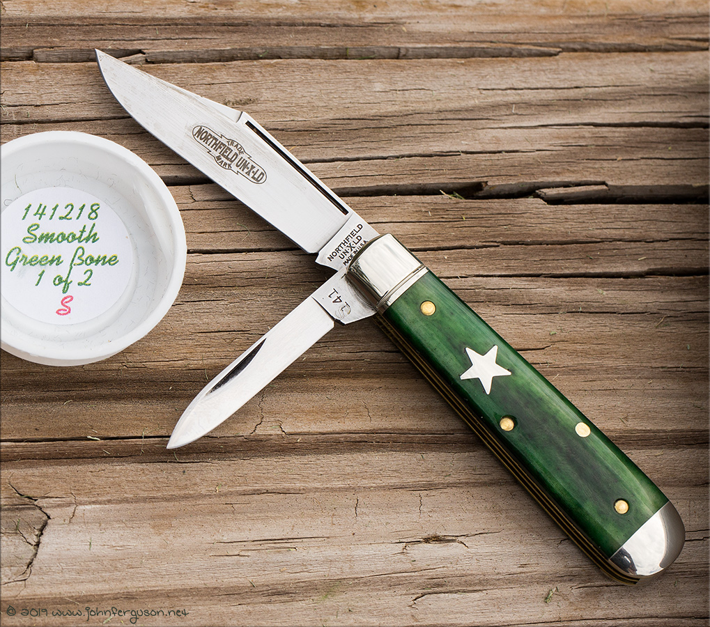 GEC14greenstarshield-2.jpg