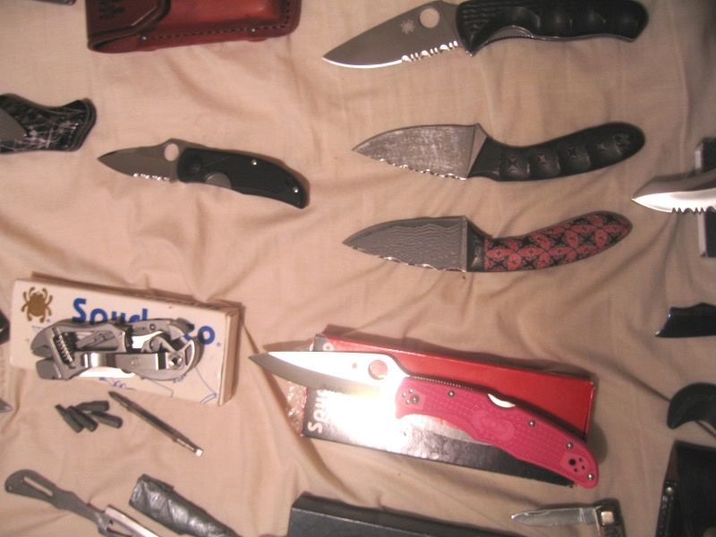 Knives152822.jpg