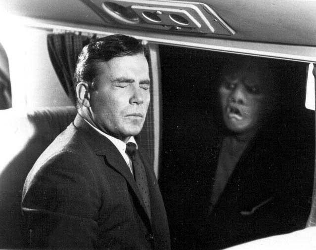 shatner_twilight_zone-719871.jpg