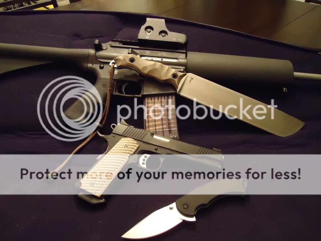 gunsandknives43011016.jpg