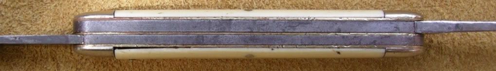 customs003-12.jpg