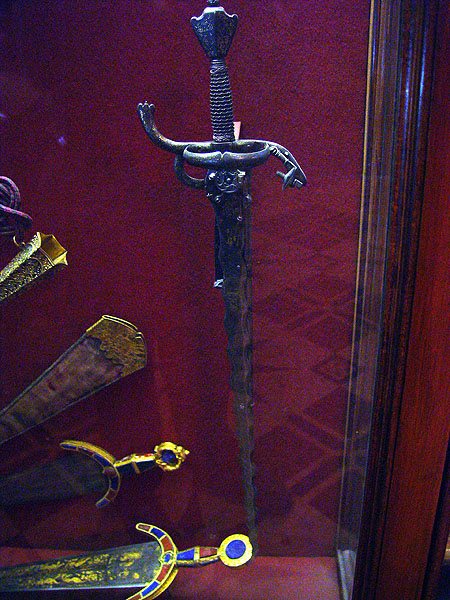 sword1.jpg