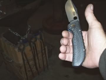 TacinHand-b.jpg