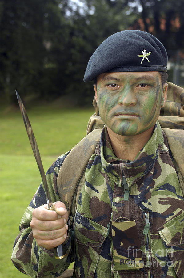 1-a-british-army-gurkha-andrew-chittock.jpg