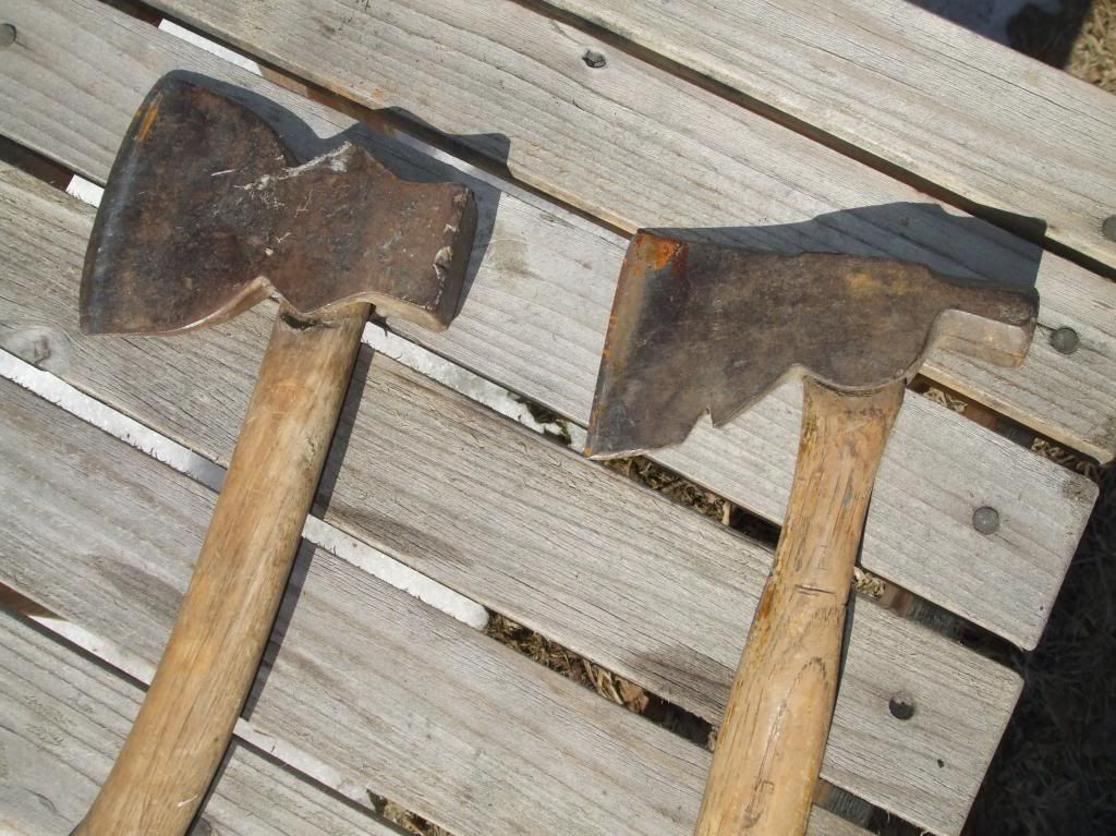 broadandcarpenteraxe002-1.jpg