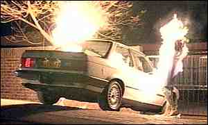 _232777_car300.jpg