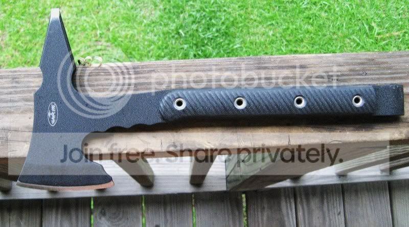 Axe005.jpg