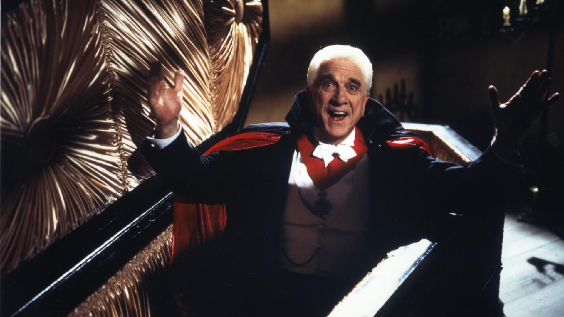 Dracula-Dead-and-Loving-It-1995-4.jpg