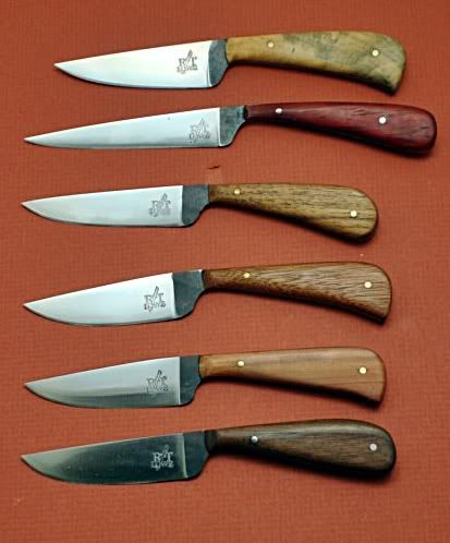 KNIFES130.jpg