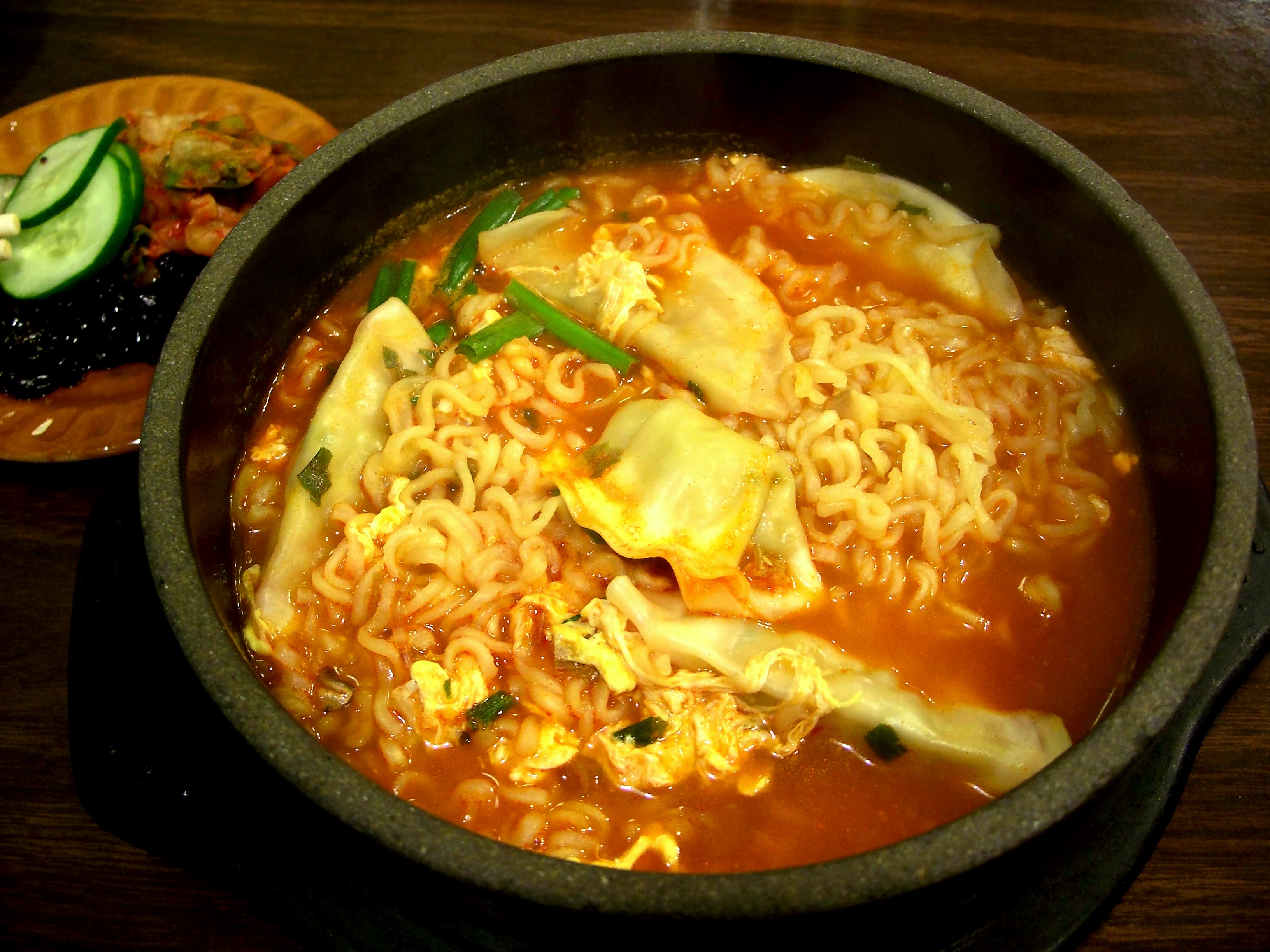 cho-korean-bbq-ramen-ramyeun.jpg