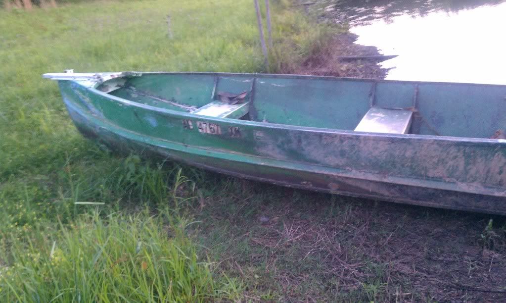 pondboat.jpg