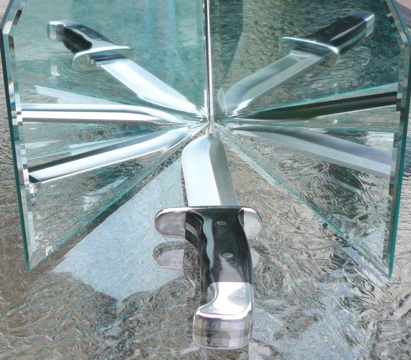 BuckFrontiersman124LE2012062.jpg