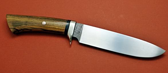 KNIFES104.jpg