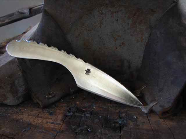 For_SaleBlade-Forum_7-3.jpg