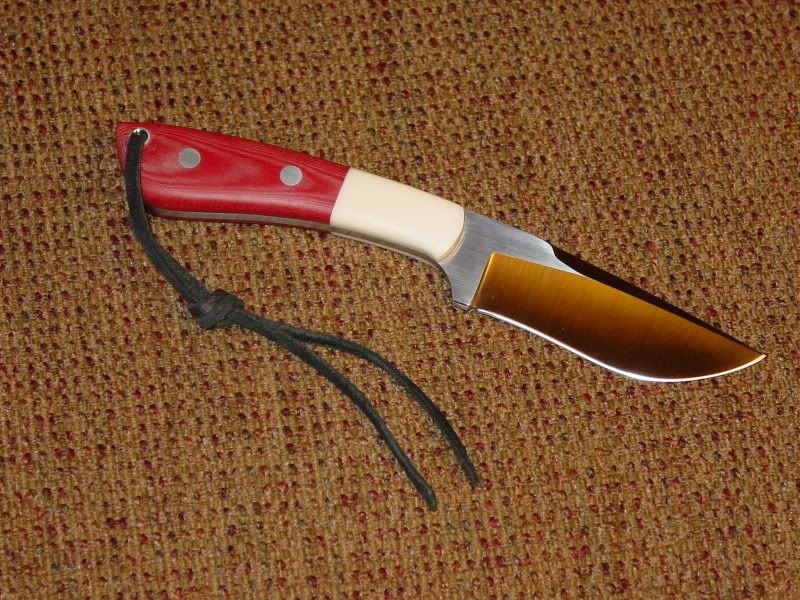 redwhiterecurvehunter017.jpg
