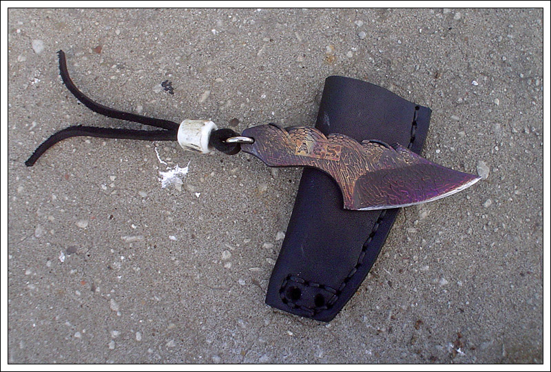 minineckercable1.jpg