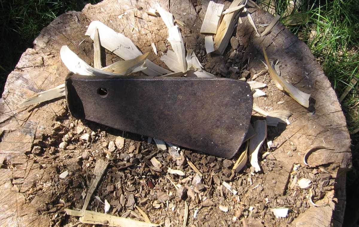Bucking%20wedge.jpg