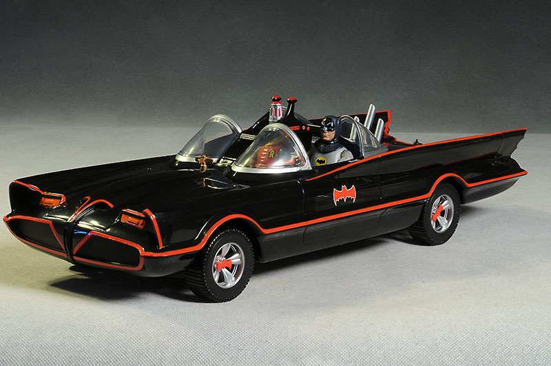 review_66batmobile_1.jpg