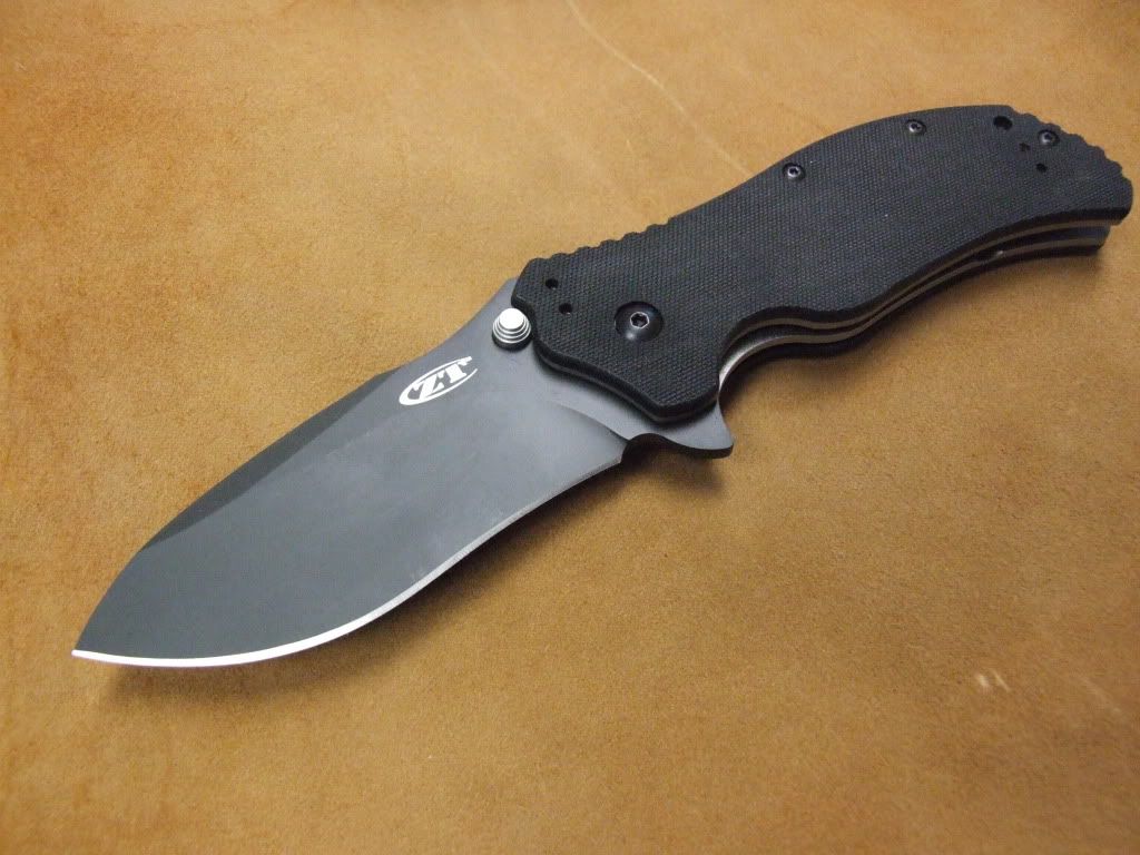 KNIVESSSS001.jpg