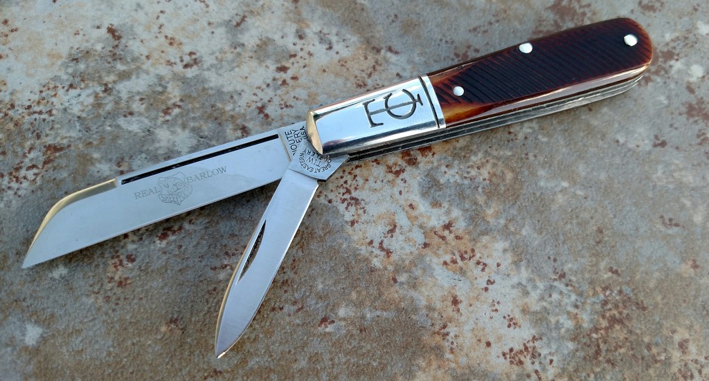 YI2Q82.jpg