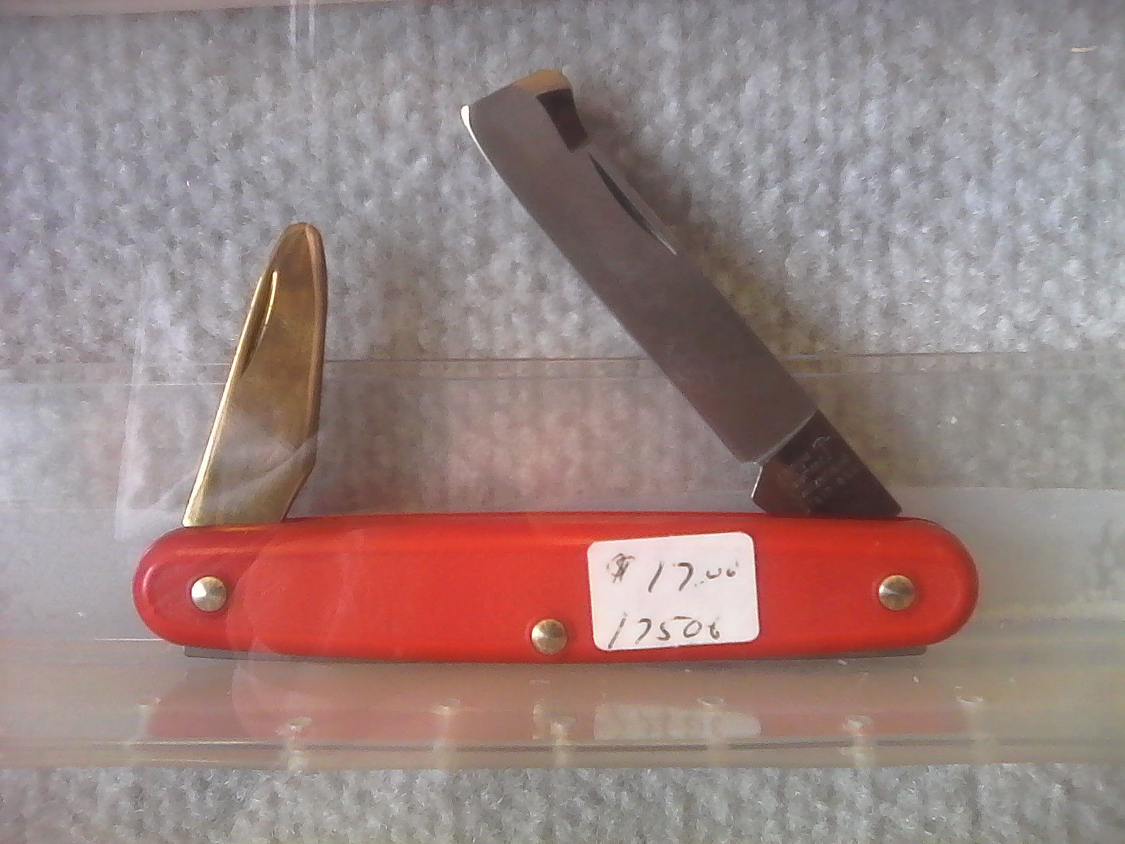 XHUc9ON.jpg